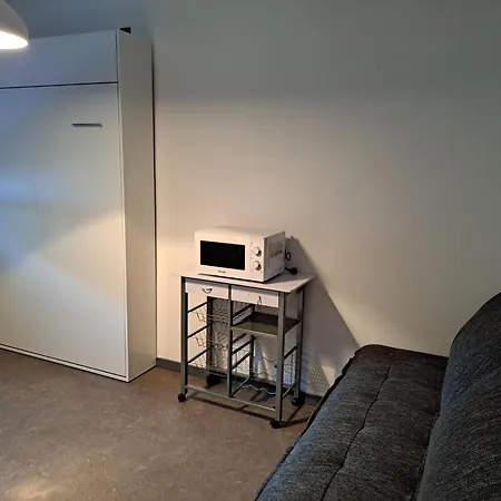Joli Proche Funiculaire Apartment *